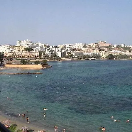 ホテル Lido Llobet